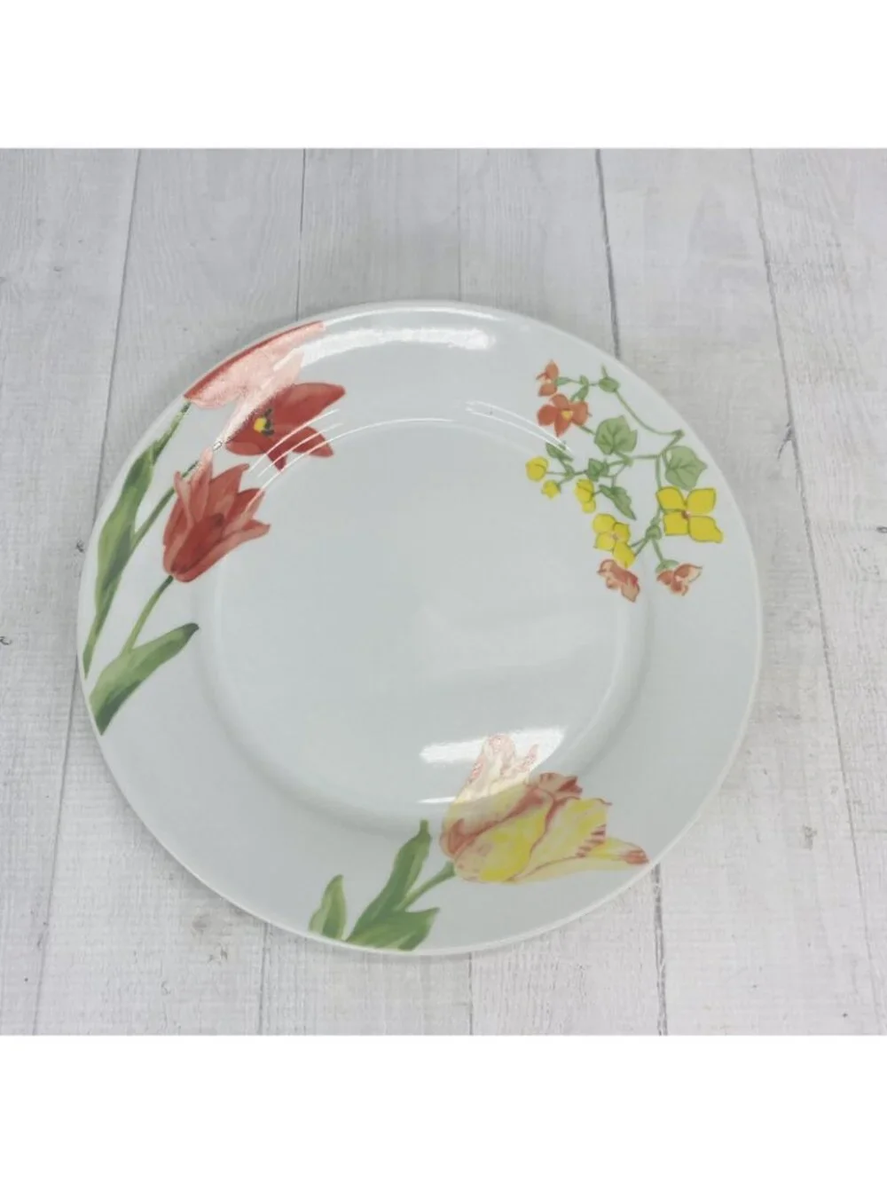 Gibson FLORIANA BLOOM Floral Rim On White Smooth Oven Safe Dinner Plates Set 4